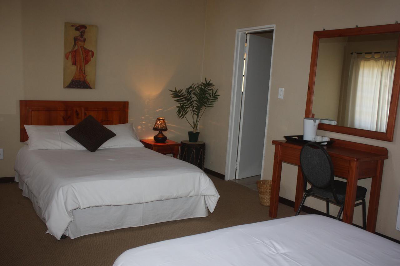 Hekpoort The Nutbush Boma Lodge المظهر الخارجي الصورة