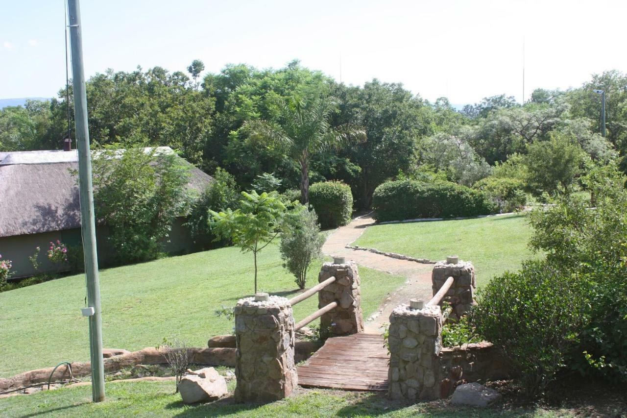 Hekpoort The Nutbush Boma Lodge المظهر الخارجي الصورة