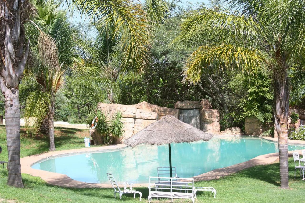 Hekpoort The Nutbush Boma Lodge المظهر الخارجي الصورة